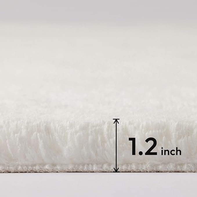 Ashler Faux Fur Rug, Ultra Soft Faux Rabbit Fur, White Area Rugs, 3 x 3 Feet Round, Machine Washable Nursery Decor Throw Rugs for Bedroom, Kids Room, Living Room