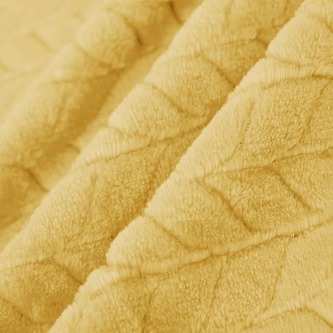 inhand Champagne Gold Fleece Throw Blanket for Couch, Super Soft Flannel Blanket, Lightweight Fuzzy Blankets Sofa Bed Office, Washable Cozy Plush Fleece Blankets&Throw for All Season(50x60 Inches)