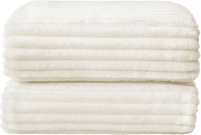 BEDELITE Fleece Blanket King Size – 3D Ribbed Jacquard Soft and Warm Decorative Fuzzy Blankets – Cozy, Fluffy, Plush Lightweight Throw Blankets for Couch, Bed, Sofa(Cream, 108x90 inches)