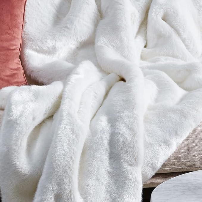 ORINOVA White Faux Bunny Fuzzy Fur Rugs for Bedroom Living Room Shag Washable Furry Area Rug 2x6 Nursery Shaped Rug Teen Room Décor