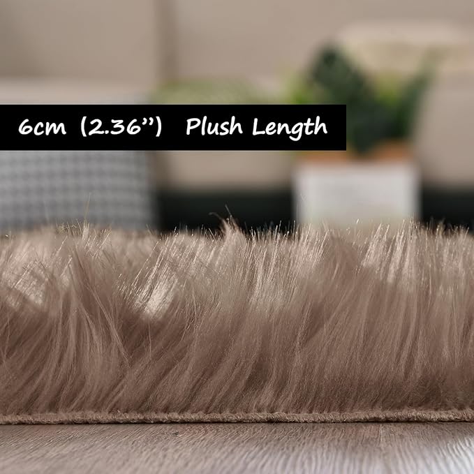 Goolela Circle Area Rug 6ft - Light Brown Beige - Round Fluffy Fuzzy Faux Fur Sheepskin Rug for Bedroom Living Room Furry Shaggy Washable