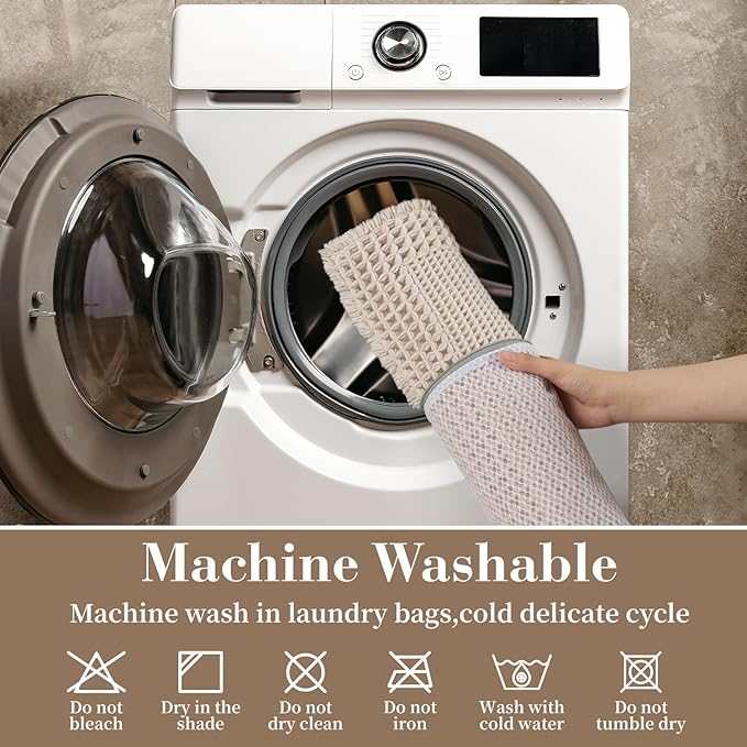 RESARE Waffle Bath Mat, Super Absorbent Non Slip, Machine Washable, Ultra Soft Boho Bath Rugs with Tassels, Upgraded Bordered Design, 17"x24" Pale Beige