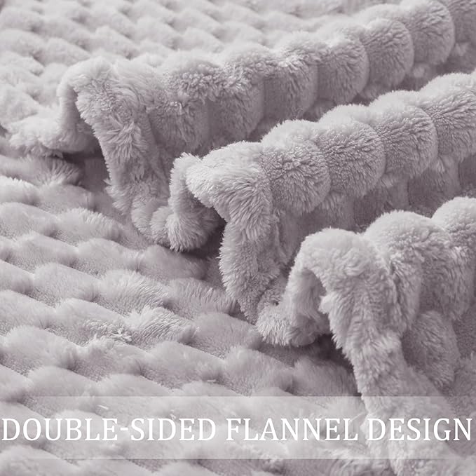 Exclusivo Mezcla Fleece Twin Blanket for Bed, Extra Large Fuzzy Light Grey Bed Blankets, Soft Cozy Plush Sofa Throws for All Seasons, 60x80 Inches