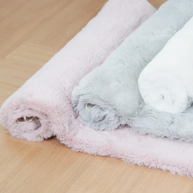 Ghouse Ultra Soft Faux Rabbit Fur Rug, Machine Washable Area Rugs for Bedroom Fluffy Rugs for Living Room, No-Shedding Carpet Sheepskin Runner Rugs Grey 2 x 8 Feet