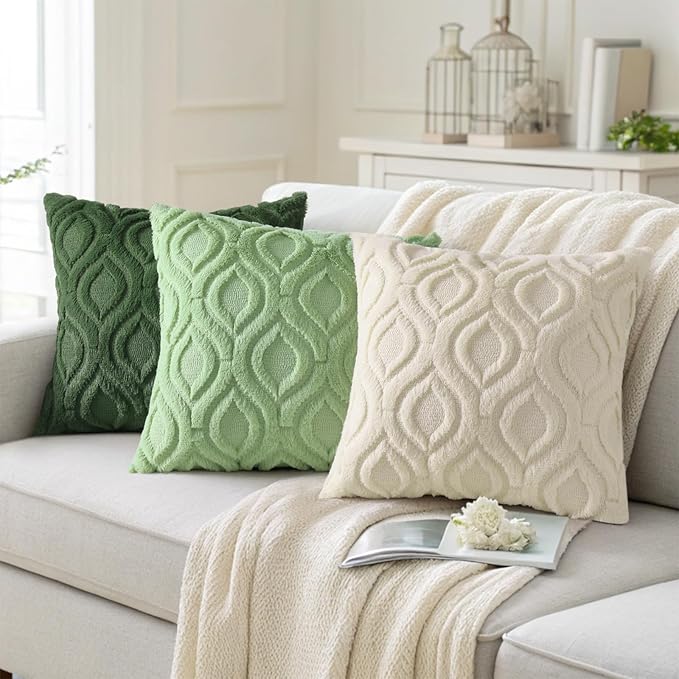 decorUhome Throw Pillow Covers 22x22 Inch Set of 2, Soft Plush Faux Wool Forest Elf Solid Couch Pillow Covers, Accent Euro Sham Farmhouse Neutral Square Pillow Cases for Sofa Bed Living Room