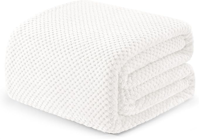 Exclusivo Mezcla Fleece Bed Blanket King Size, Super Soft and Warm Blankets for Couch, Sofa and Bed Waffle Textured, Cozy, Fuzzy and Lightweight (Off White, 90x104 Inches)