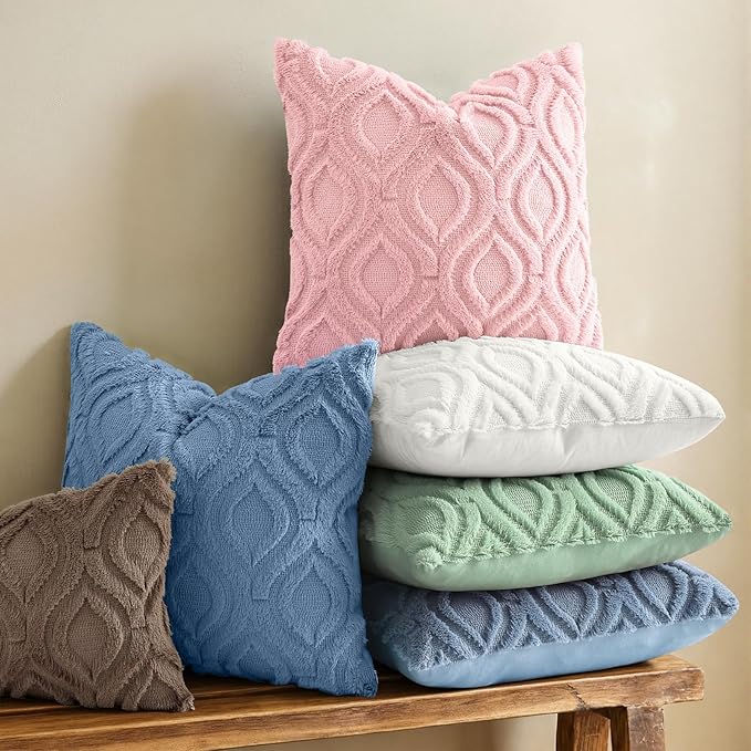 decorUhome Throw Pillow Covers 18x18 Inch Set of 2, Soft Plush Faux Wool Pink Solid Couch Pillow Covers, Accent Farmhouse Neutral Square Pillow Cases for Sofa Bed Living Room