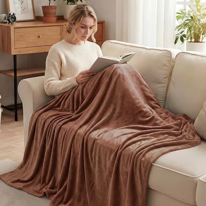 Exclusivo Mezcla Fleece Throw XL Blanket for Couch, Sofa, Super Soft and Warm Brown Blankets, All Season, Cozy, Plush, Lightweight, 50x70 Inches