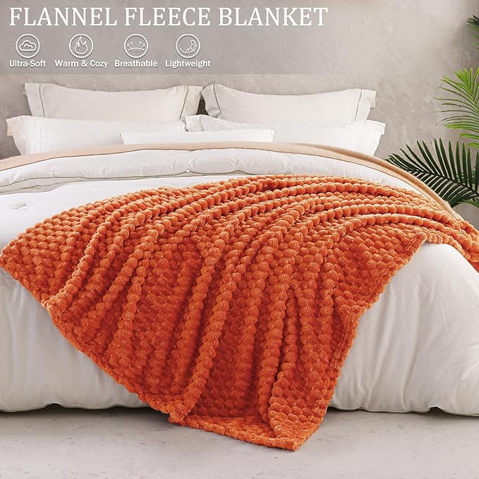 Exclusivo Mezcla Fleece Queen Blanket for Bed, Extra Large Fuzzy Burnt Orange Bed Blankets, Soft Cozy Plush Sofa Throws for All Seasons, 90x90 Inches