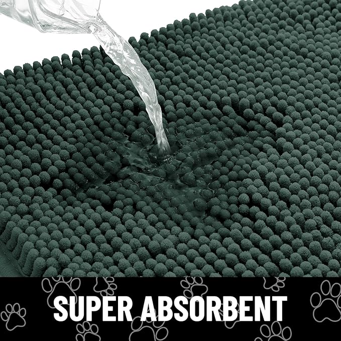 Smiry Dog Door Mat for Muddy Paws, Absorbent Dirt Trapper Non Slip Quick Dry Washable Chenille Mat for Mud Dogs, Entry Rug for Indoor and Outdoor (47x32 Inches, Green and White)