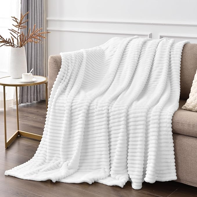 BEDELITE Fleece Blanket King Size – 3D Ribbed Jacquard Soft and Warm Decorative Fuzzy Blankets – Cozy, Fluffy, Plush Lightweight Throw Blankets for Couch, Bed, Sofa(White, 108x90 inches)
