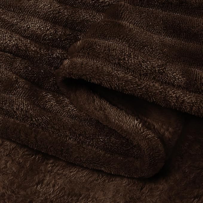 BEDELITE Fleece Blanket Twin Size – 3D Ribbed Jacquard Soft and Warm Decorative Fuzzy Blankets – Cozy, Fluffy, Plush Lightweight Throw Blankets for Couch, Bed, Sofa(Dark Brown, 60x80 inches)