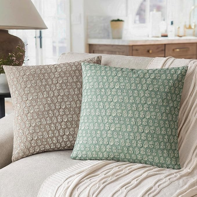 Foindtower Set of 2 Decorative Vintage Floral Print Throw Pillow Covers Neutral Accent Farmhouse Cushion Covers Boho Home Decor for Sofa Couch Chair Bedroom Living Room Outdoor,20×20 Inch,Sky Blue