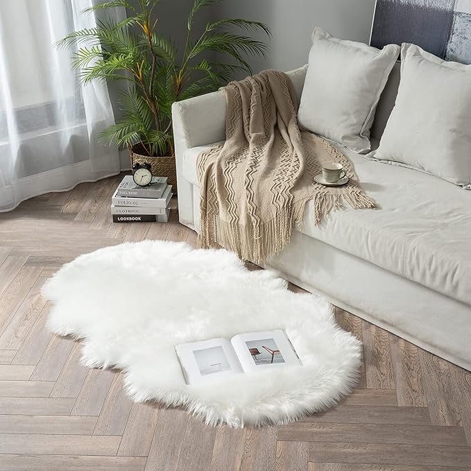 MIULEE Luxury Soft Fluffy Area Rug 3x5 Feet, Faux Fur Sheepskin Rug Decorative Plush Shaggy Carpet for Christmas Decor Bedside Sofa Floor Nursery, White