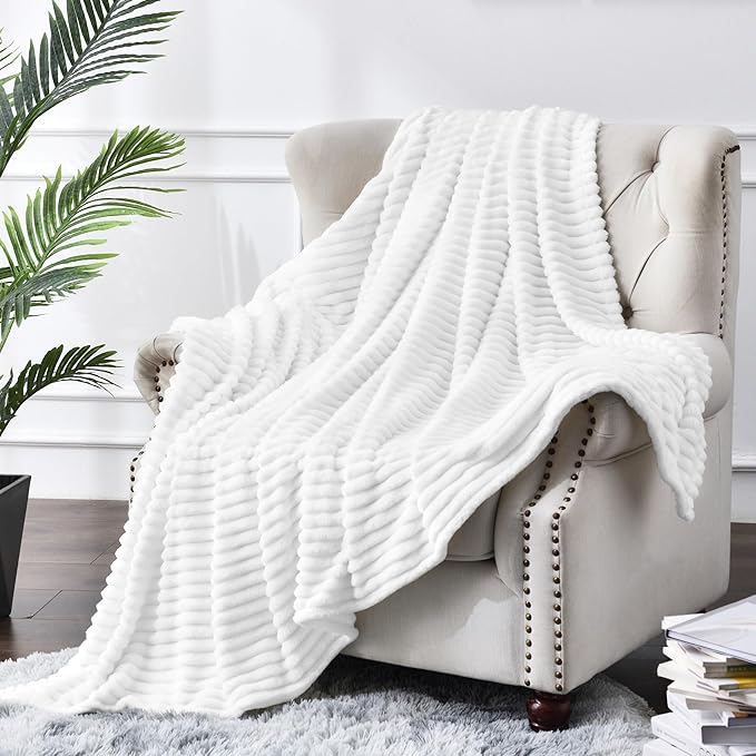 BEDELITE Fleece Blanket Twin Size – 3D Ribbed Jacquard Soft and Warm Decorative Fuzzy Blankets – Cozy, Fluffy, Plush Lightweight Throw Blankets for Couch, Bed, Sofa(White, 60x80 inches)