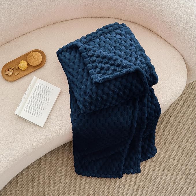 BEDELITE Fleece Blanket - 3D Jacquard Decorative Navy Queen Size Blankets for Bed, Soft and Cozy Warm Plush Fluffy Blanket All Seasons Suitable, 90x90Inches