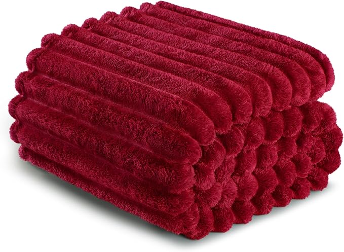Exclusivo Mezcla Queen Size Flannel Fleece Blanket, Super Soft Striped Jacquard Bed Blanket, Lightweight Fuzzy Cozy for All Seasons, 90x90 Inches, Deep Red