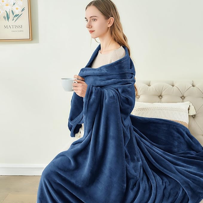 BEDELITE Fleece Blanket Twin Size Navy Blue Throw Blankets for Couch & Bed, Luxury Plush Cozy Fuzzy Blanket 60x80 inches, Super Soft Warm Lightweight Throw Blanket for Travel Camping