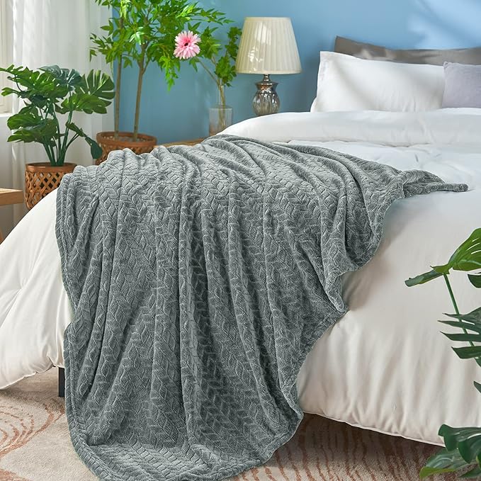 inhand Grey Fleece Queen Blanket for Bed, Super Soft Flannel Cozy Blankets for Adults, Lightweight Leaves Pattern Fuzzy Blanket for Office,Travel, Warm Plush Blankets for All Season, 90x90 Inches
