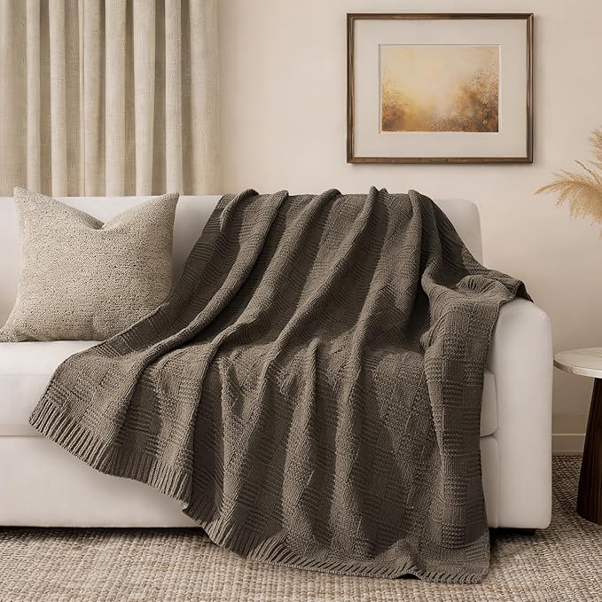 EVERGRACEHOME Modern Checkered Chenille Throw Blanket, Soft Cozy Plaid Knitted Chair Blanket for Sofa Couch, Decorative Knit Throw for Bed and Living Room, Mocha Brown, 50" x 60"