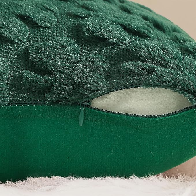 decorUhome St. Patrick’s Day Shamrock Green Pillow Covers 18x18 Inch Set of 2, Soft Plush Faux Wool Throw Pillow Covers, Farmhouse Spring Holiday Decor for Sofa Living Room