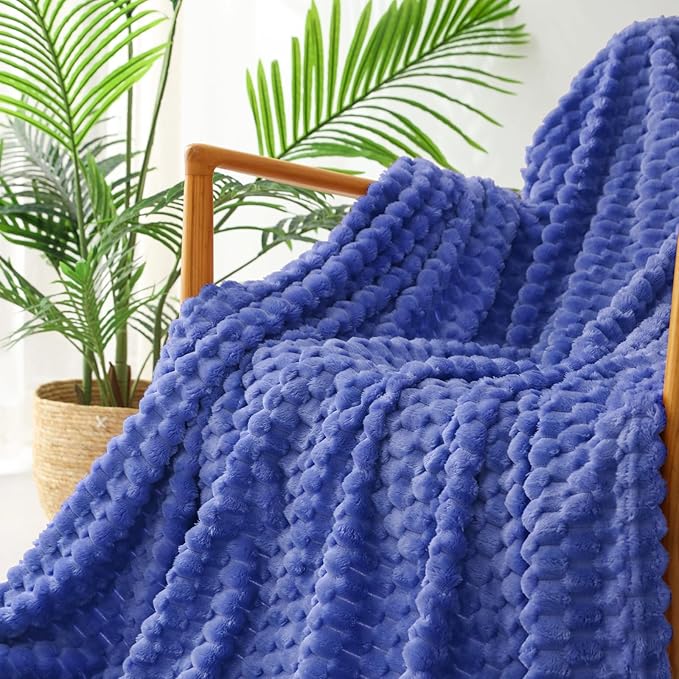 Exclusivo Mezcla Fleece Throw Blanket for Couch, Extra Large Fuzzy Cobalt Blue Bed Blankets, Soft Cozy Plush Sofa Throws for All Seasons, 50x70 Inches