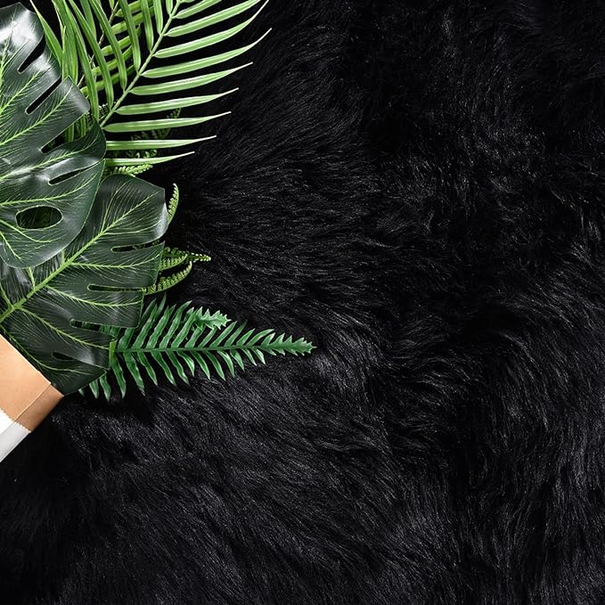 Latepis Shag 5x7 Black Fuzzy Rug Faux Sheepskin Fur Rugs Super Soft Washable Shaggy Rug for Living Room Fluffy Rugs for Bedroom Pure Dark for Luxury Home Décor