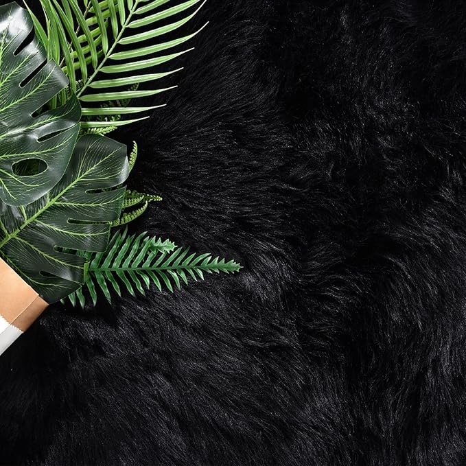 Latepis Black Faux Fur Rug 8x10, Faux Fur Sheepskin Rug for Living Room, Fluffy Washable Fuzzy Rugs Carpet for Bedroom, Luxury Room Decor, Rectangle