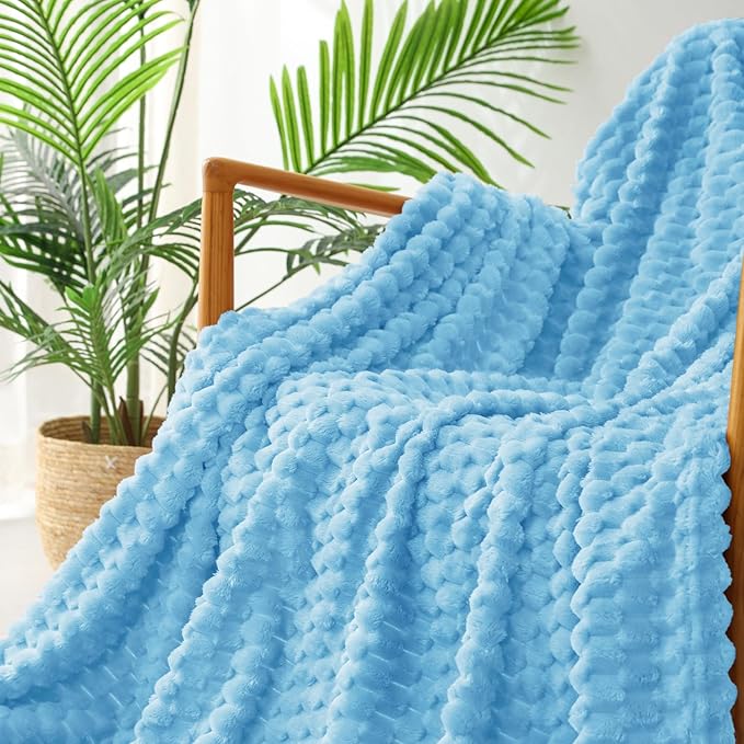 Exclusivo Mezcla Fleece Throw Blanket for Couch, Extra Large Fuzzy Blue Bed Blankets, Soft Cozy Plush Sofa Throws for All Seasons, 50x70 Inches