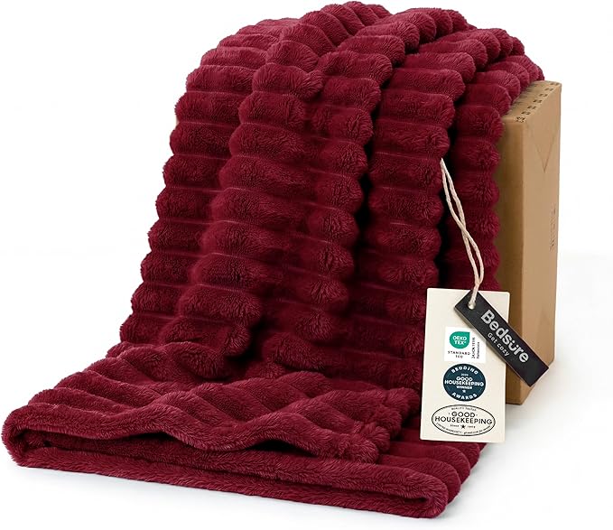 Bedsure GentleSoft Red Twin Blanket for Bed - Cozy Soft Blankets for Women, Cute Large Throws for Girls, 66x90 Inches