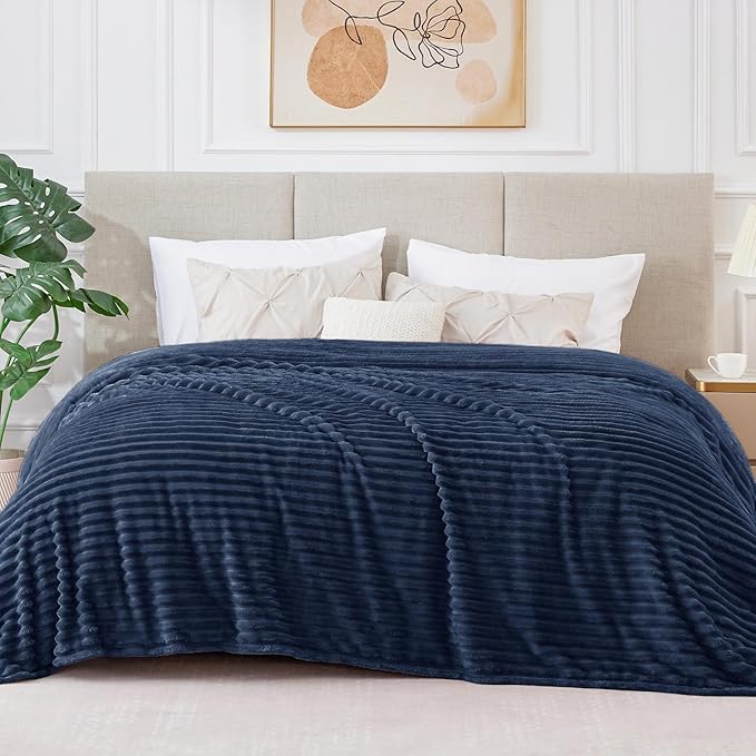 BEDELITE Fleece Blanket Queen Size – 3D Ribbed Jacquard Soft and Warm Decorative Fuzzy Blankets – Cozy, Fluffy, Plush Lightweight Throw Blankets for Couch, Bed, Sofa(Navy Blue, 90x90 inches)