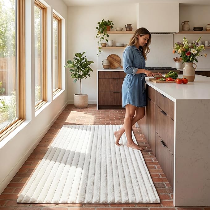 Nuloom SuperiorWash Collection Kai Off-White, 5' x 8', Fluffy and Cozy, High Traffic, Stain Resistant, Easy Clean, Durable Washable Area Rug for Bedroom, Living Room, Dining, Den, Foyer, Entryway