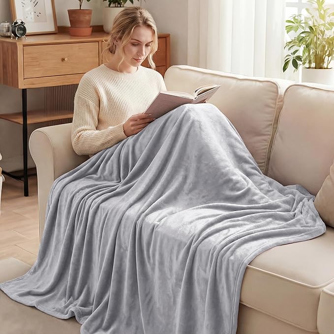 Exclusivo Mezcla Fleece Blankets Queen Size for Bed, Super Soft and Warm, All Season, Cozy, Plush, Lightweight, 90x90 Inches, Light Grey