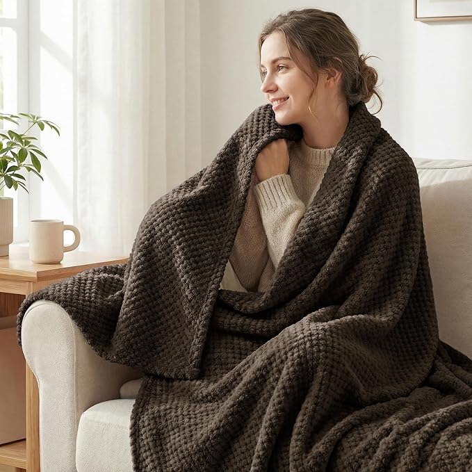 Exclusivo Mezcla Fleece Throw Blanket Extra Large, Super Soft and Warm Blankets for Couch, Sofa and Bed Waffle Textured, Cozy, Fuzzy and Lightweight (Coffee, 50x70 Inches)