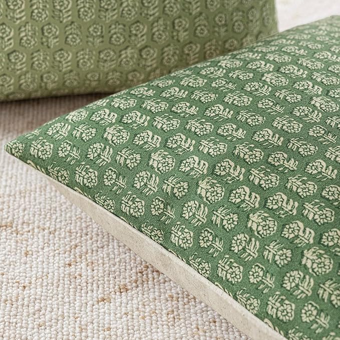 Foindtower Set of 2 Decorative Neutral Floral Print Throw Pillow Covers Vintage Accent Farmhouse Cushion Covers Boho Home Decor For Sofa Couch Chair Bedroom Living Room Outdoor,22×22 Inch,Forest Green