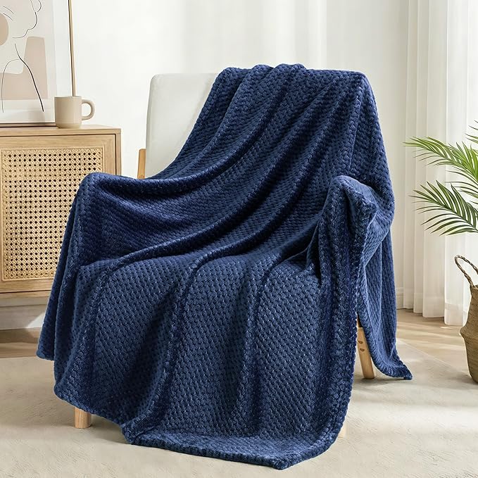 Exclusivo Mezcla Fleece Bed Blanket Twin Size, Super Soft and Warm Blankets for Couch, Sofa and Bed Waffle Textured, Cozy, Fuzzy and Lightweight (Navy Blue, 90x66 Inches)