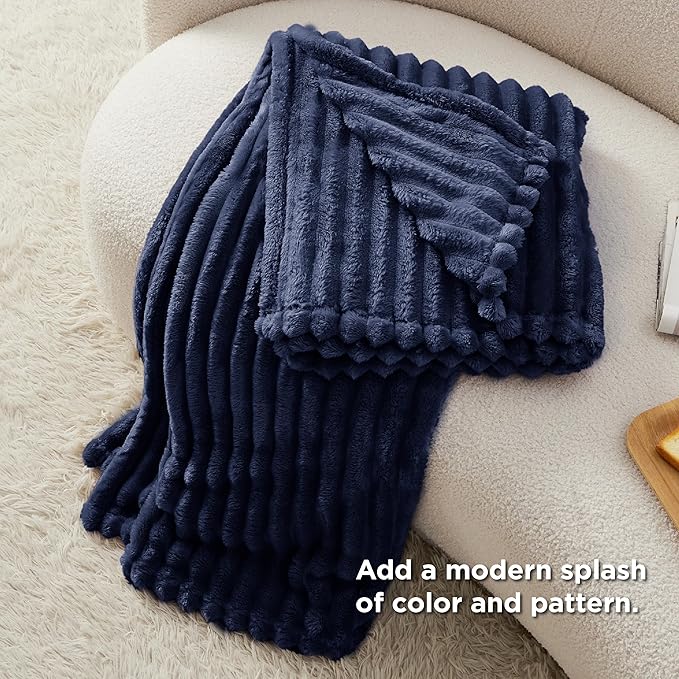 Bedsure GentleSoft Navy Blue Twin Blanket for Bed - Cozy Soft Blankets for Women, Cute Large Throws for Girls, Navy, 66x90 Inches