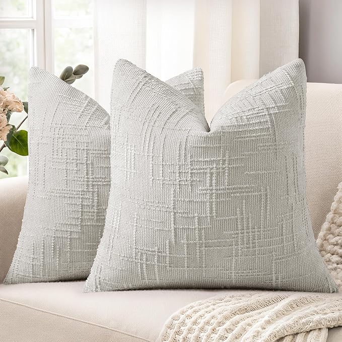 decorUhome Light Grey Chenille Throw Pillow Covers 16x16 Set of 2 Textured Soft Cozy Slubby Couch Pillow Covers Modern Farmhouse Boho Decorative Pillow Cases for Bed Sofa Living Room