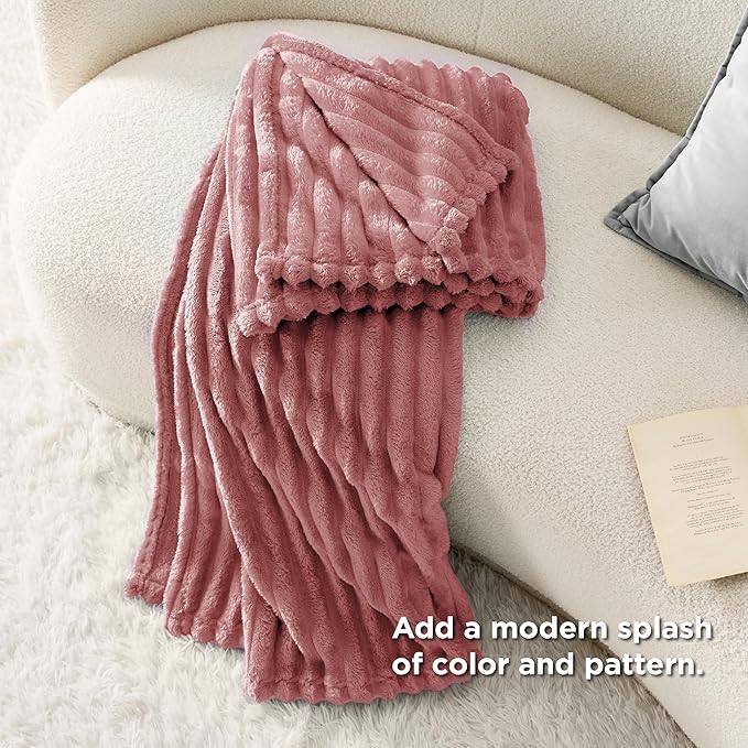 Bedsure GentleSoft Dusty Pink Fleece Twin Blanket for Couch - Cozy Soft Blankets for Women, Cute Small Throws for Girls, 60x80 Inches