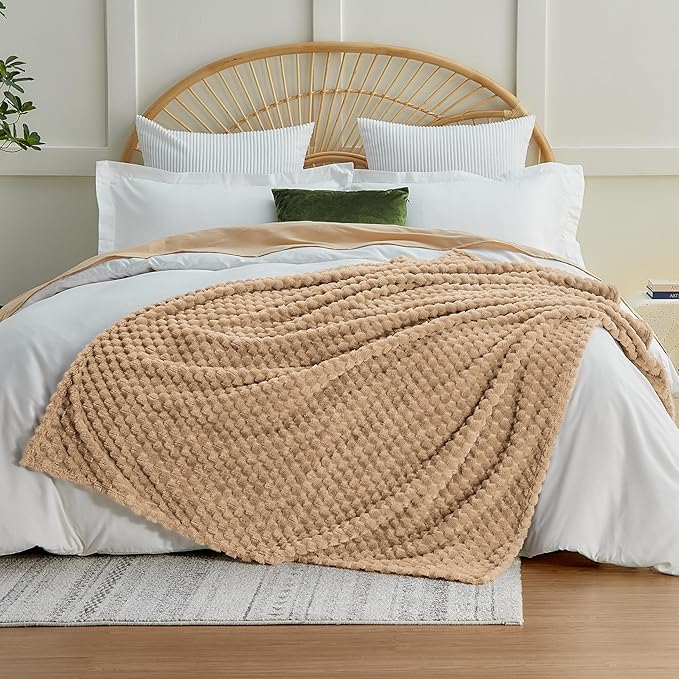 EXQ Home Fleece Blanket Twin Size for Couch or Bed - 3D Imitation Turtle Shell Jacquard Decorative Blankets - Cozy Soft Lightweight Fuzzy Flannel Blanket Suitable for All Seasons(60"×80",Brown)