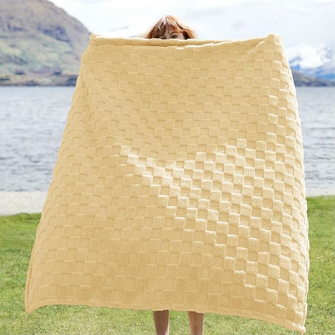 Bedsure GentleSoft Yellow Throw Blanket for Couch - Checkered Fleece Blankets Gifts for Kids Girls, Cute Soft Cozy Throw for Bedroom Home Decor Gifts, 50x60 Inches